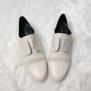Aldo Cream Slip On Loafers NWOB